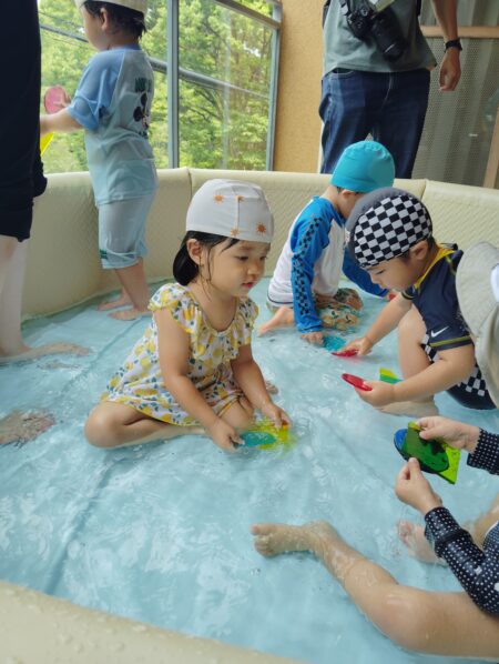 7月・8月はめいいっぱい プールあそび・水あそびを楽しみました！